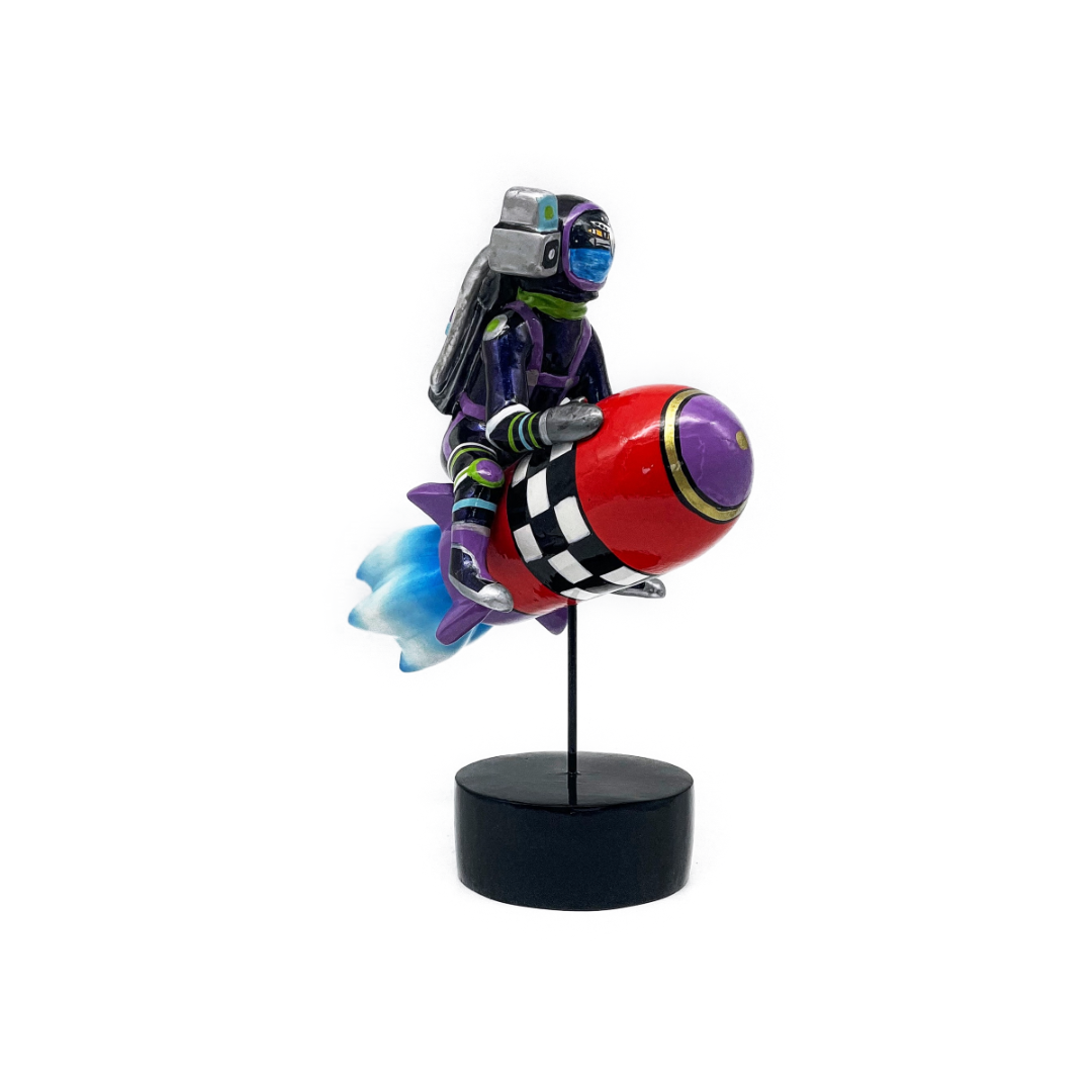Sculpture “Rocket Man” – Noir & Violet