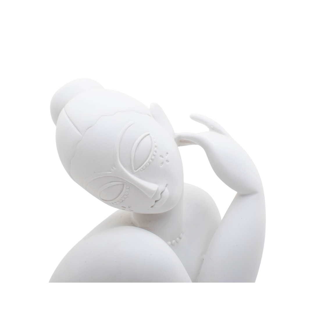 Statue “Nu féminin assis”