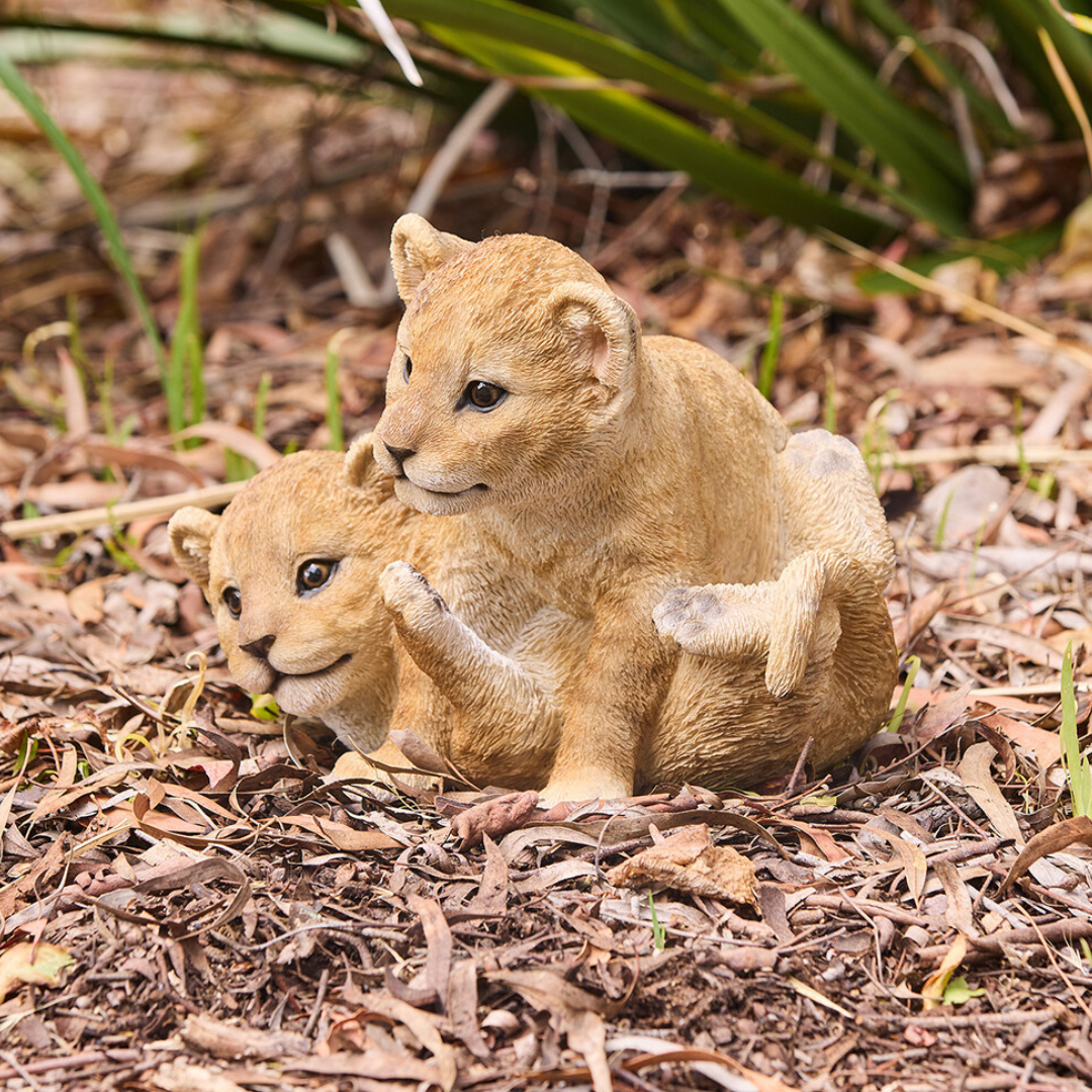 Statue "Lion Cubs"