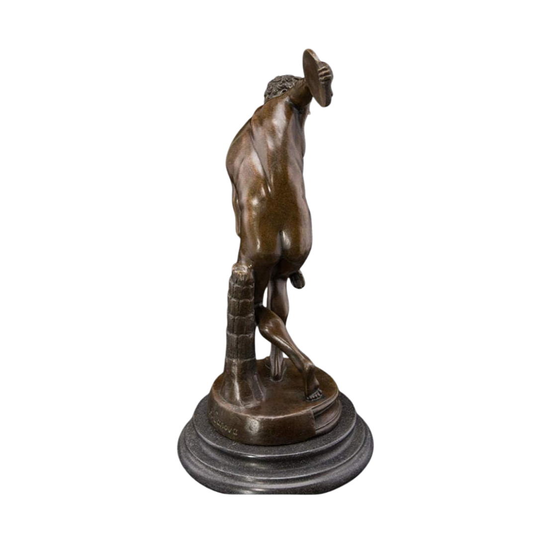Sculpture “Homme au Disque”