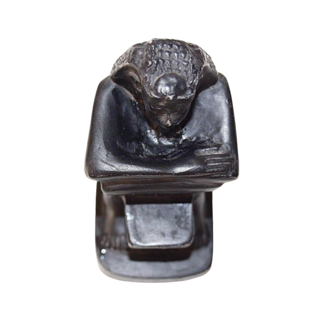 Statuette égyptienne noire