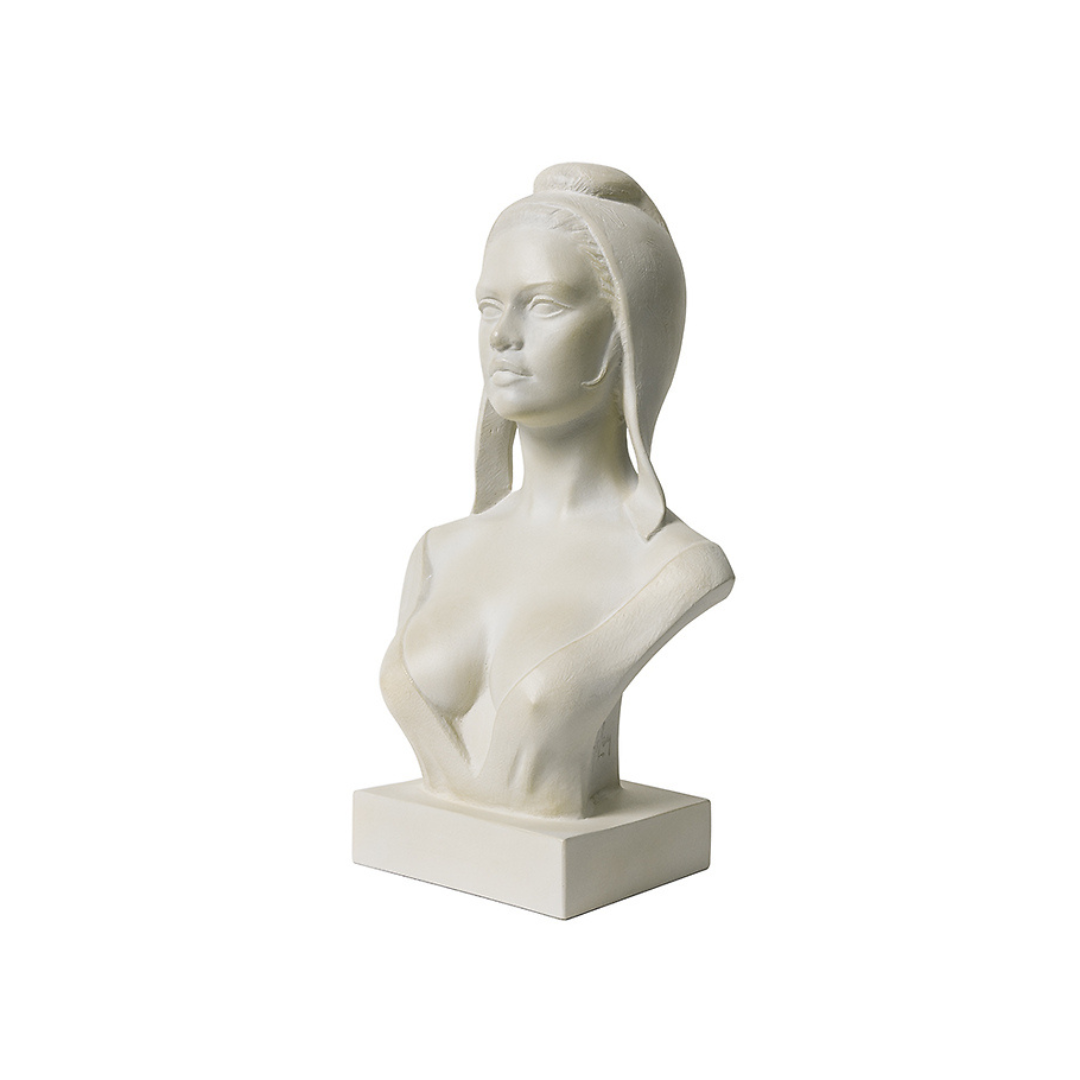 Sculpture “Marianne – Brigitte Bardot”