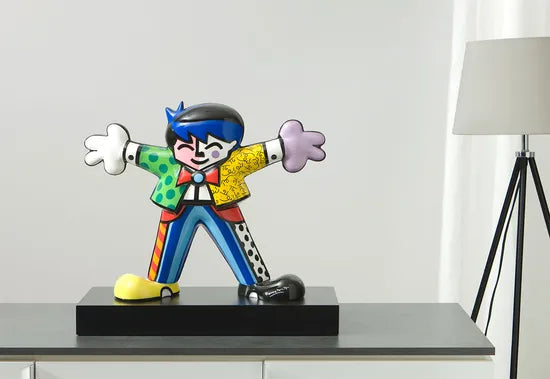 Sculpture “Hug Boy”